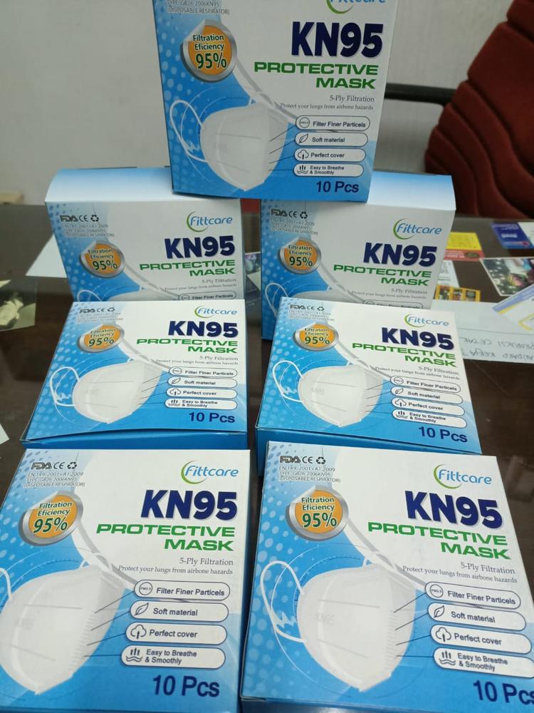 Box Masker KN95 / Dus Masker Print (Uk. 13x13x5 cm)