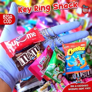 gantungan kunci snack / keyring snack / souvenir by kadokado