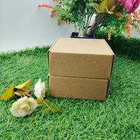 Gambar Kotak Dos Kardus Custom Hampers Polos Eflute 13 x 12,5 x 5 dari Rahmah Tas Kertas dan Kemasan Kab. Sleman 1 Tokopedia