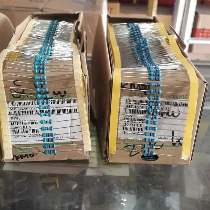 RESISTOR 1/2 WATT 1 % METAL FILM NILAI 12 SAMPAI 220 OHM