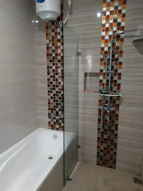 Kaca Mati / Partisi Kaca Shower 1