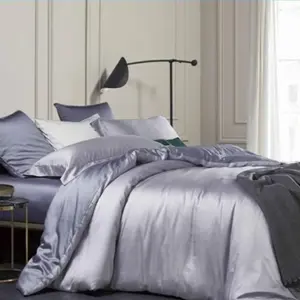 Quilt Cover Polos Uk. 200x200 By REGALINEN