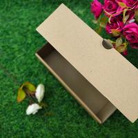 Gambar Kotak Dos Kardus Custom Hampers Polos Eflute 23 x 13 x 8 dari Rahmah Tas Kertas dan Kemasan Kab. Sleman 3 Tokopedia