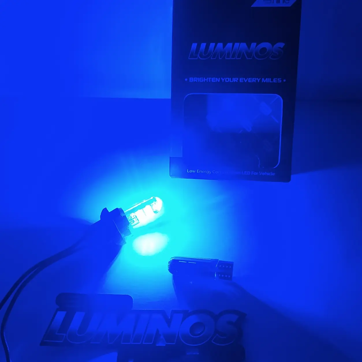 Biru