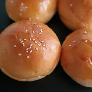light brioche burger bun 6cm