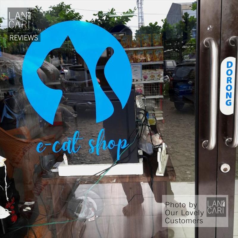 Custom Stiker Cutting Sticker cut Kostum Murah Oracal Vinyl 1