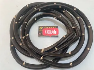 Karet Pintu Tengah Kiri Kijang Super KF40