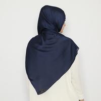 Gambar Eiza by duapola Hijab Satin Plisket Premium Pashmina 8101 - Navy dari Eiza by duapola Kab. Tangerang 4 Tokopedia