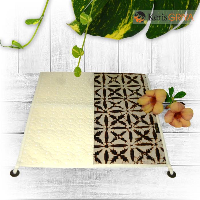 Gambar Batik Keris Loper Persegi Coin Blaco kombinasi Batik Cap dari BATIK KERIS OFFICIAL Kab. Sukoharjo Tokopedia