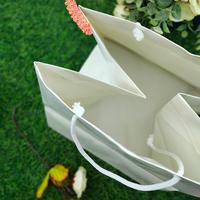 Gambar Tas Dos Nasi Kertas Putih Mengkilap Licin 22 x 22 x 25 dari Rahmah Tas Kertas dan Kemasan Kab. Sleman 3 Tokopedia