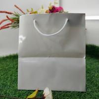 Gambar Tas Dos Nasi Kertas Putih Mengkilap Licin 22 x 22 x 25 dari Rahmah Tas Kertas dan Kemasan Kab. Sleman 2 Tokopedia