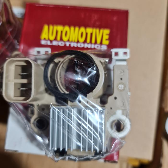 Gambar ic regulator nissan terano pajero montero socket kiri atas k2 up/lh 0504020 dari Timur Dinamo Kota Administrasi Jakarta Barat Tokopedia
