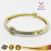 Gambar Gelang Wanita Lapis Emas 18K Kristal Swarovski Bulat - Vee Bracelet - Gold dari Vee Jewelry Store Kota Bekasi 3 Tokopedia