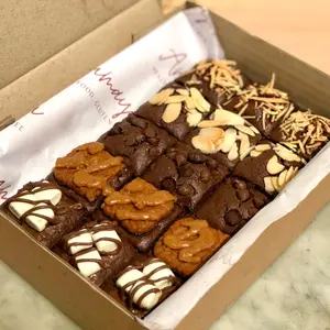 GLUTEN FREE FUDGY BROWNIES! Small Size