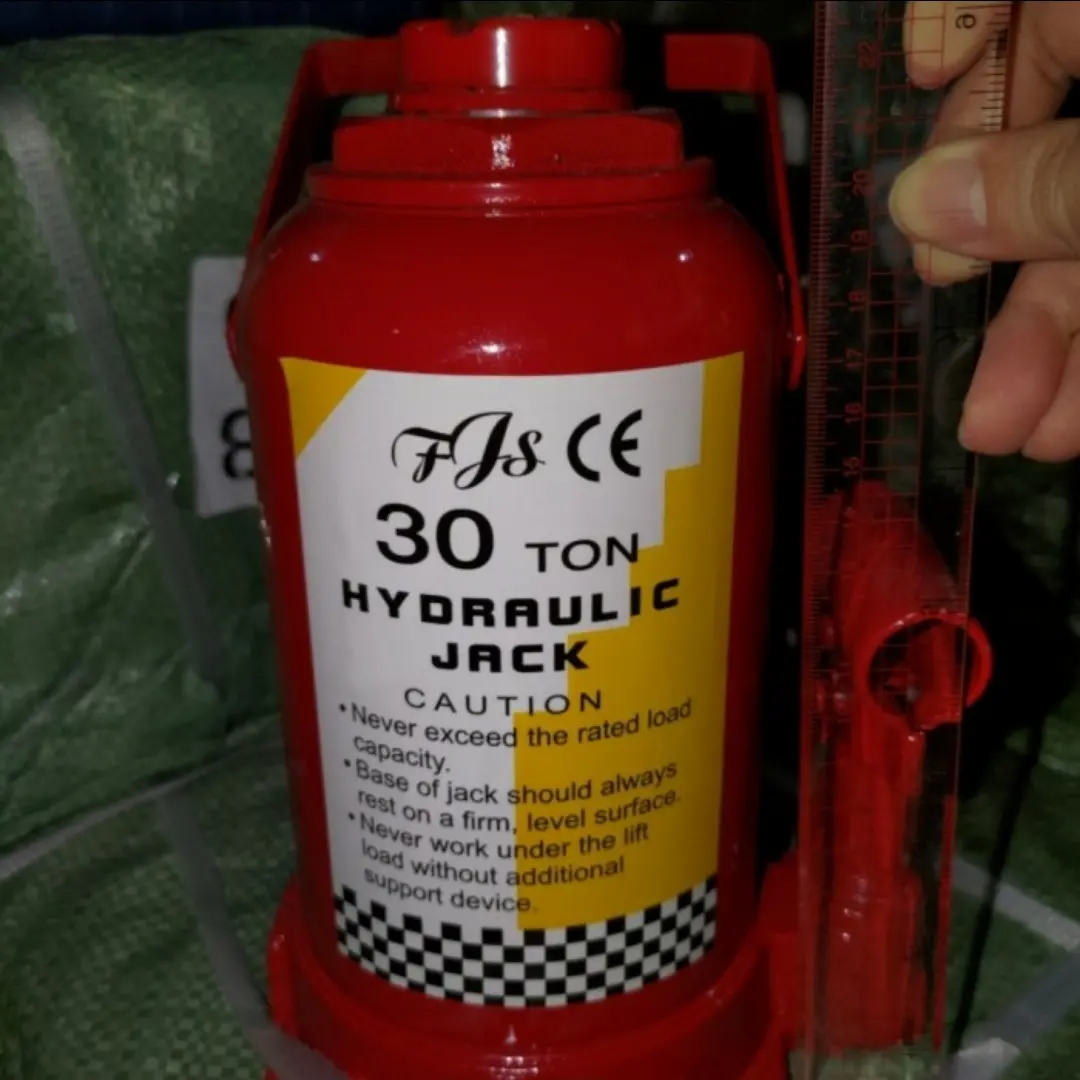 DONGKRAK 30 TON BOTOL HYDRAULIC JACK