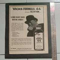 Gambar iklan obat Vicks Formula 44 potongan majalah jadul kuno lawas dari valerio collection Kota Denpasar 4 Tokopedia