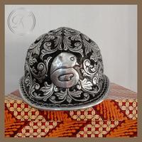 Gambar helm ukir alumunium proyek custom dari toko perak kotagede silver Kota Yogyakarta 1 Tokopedia