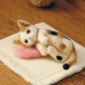 DIY needle felting kit wool tortoise shell cat 441-364
