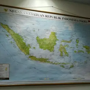 PETA INDONESIA Bingkai Kayu Lapis Kain