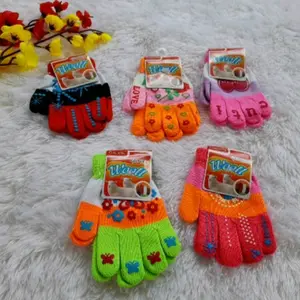 sarung tangan anak TK-SD motif cewek & cowok bahan woll import