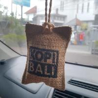 Gambar Parfum Mobil Kopi Bali Gantung Pengharum Pewangi Aroma Kopi Biji Kopi dari Mujada Kota Bandung 3 Tokopedia