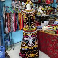 Gambar satu set baju pakaian adat dayak kalimantan warna hitam ukuran dewasa dari qiellakellystur Jakarta Selatan 1 Tokopedia