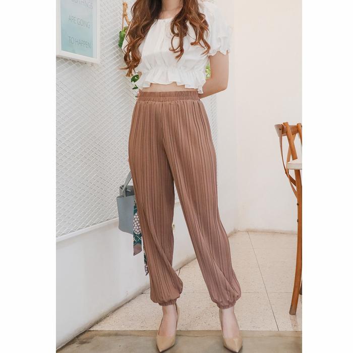 Gambar BM - Celana Wanita Plisket Jogger Style Pants BTC dari Bee Mine Fashion Kab. Tangerang Tokopedia
