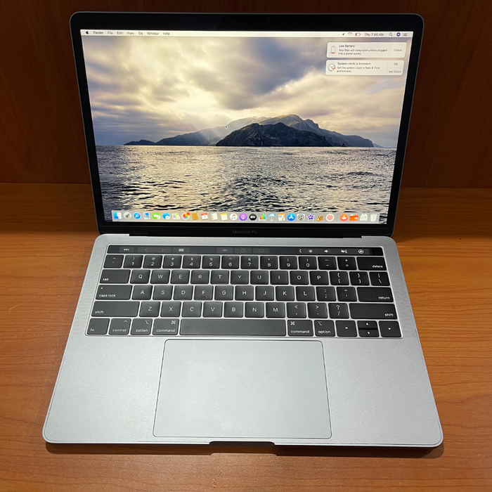 Jual MacBook Pro 13 inch Touchbar 2020 A2251 Ci7 16GB SSD 1 TB