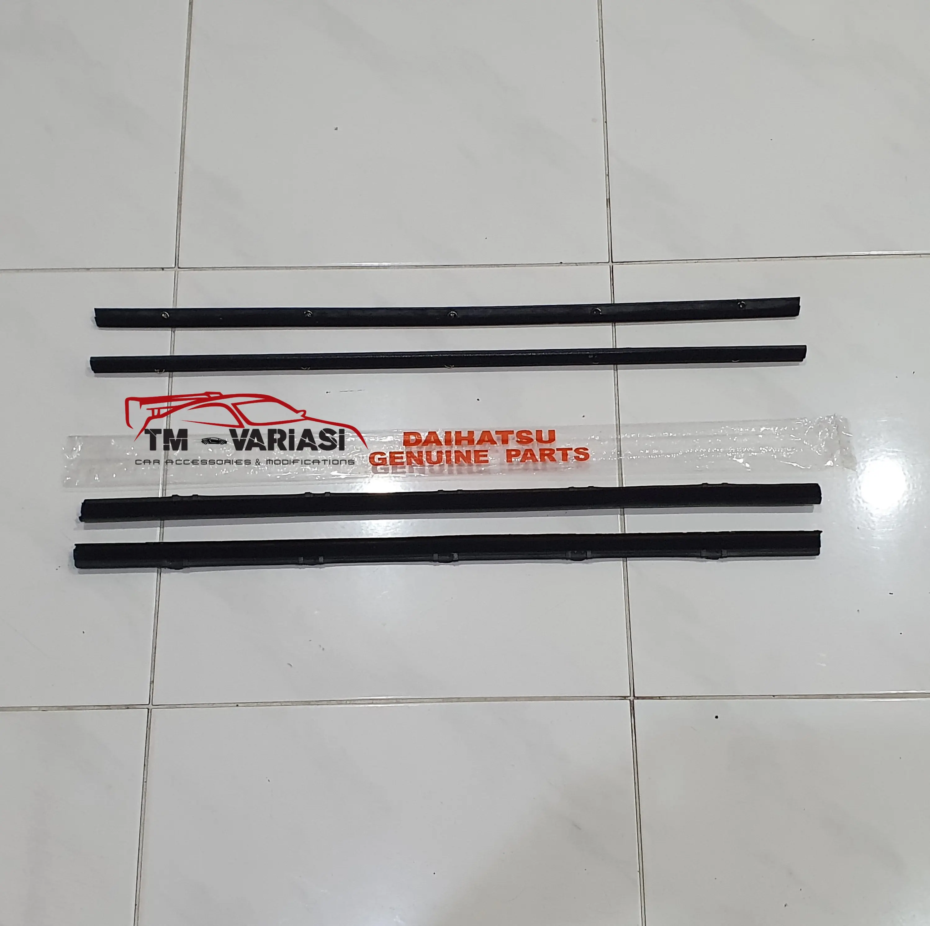 Karet Pelipit Kaca Daihatsu Taft F50 Kebo Badak Banteng Luar Dan Dalam