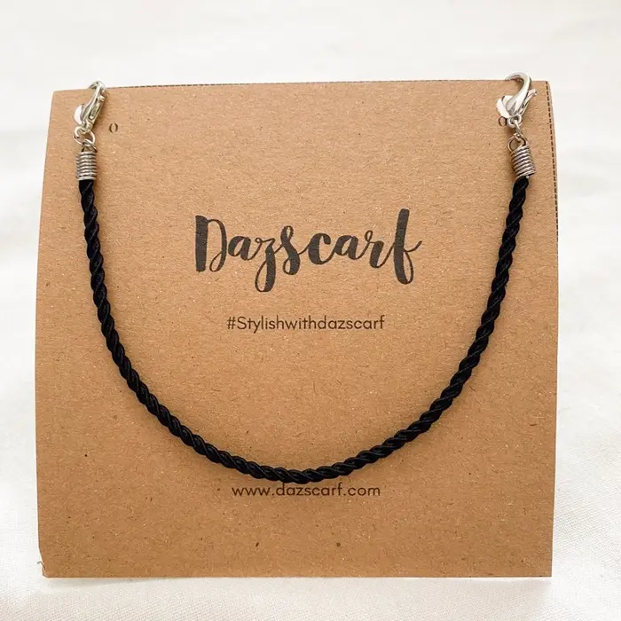 Gambar Dazscarf Konektor Masker Basic Spiral - Black dari Dazscarf Kota Mojokerto 4 Tokopedia