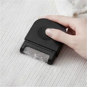 Trimmer Portable Lint Remover Penghilang Bulu Serat Kain CR-A016 Black