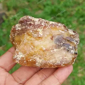 natural amber rough 012