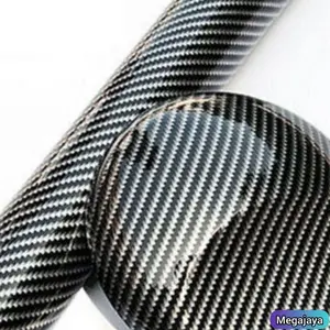 Stiker mobil/motor skolet glossy karbon 6D