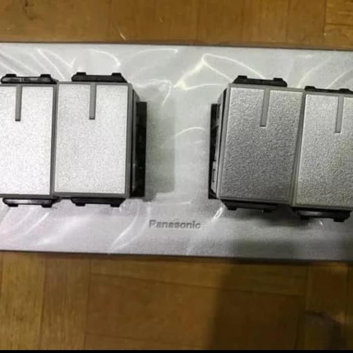 Gambar saklar 4gang sakelar 4 gang panasonic silver mws style dari wewe electric Kota Administrasi Jakarta Pusat 4 Tokopedia