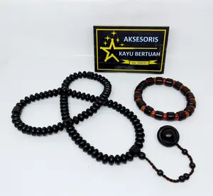kalung dan gelang kayu galih kelor hitam terbaru