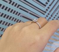 Gambar Cincin Berlian Solitaire Sertifikat GIA VLR674492 Victoria Jewellery dari Victoria Jewellery Online Kota Administrasi Jakarta Selatan 4 Tokopedia