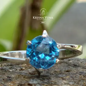 Natural Swiss Blue Topaz Ring (1)