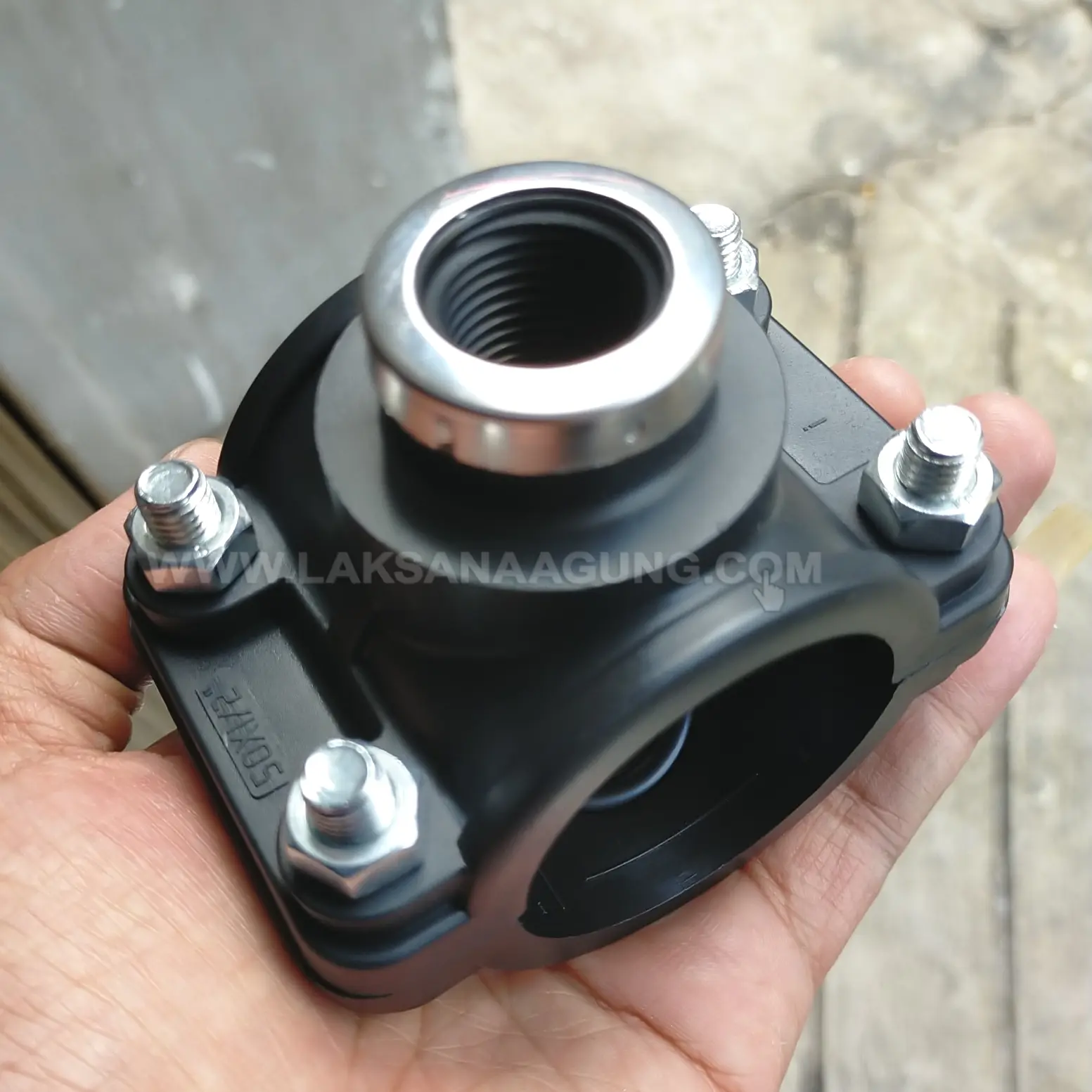Okuma - Clamp Saddle Hdpe 50 x 1/2" | Clamp Saddle 1.5" x 1/2" inch