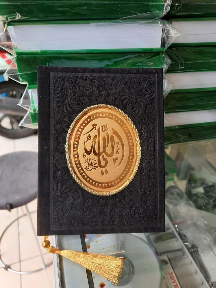 Gambar buku yasin hardcover beludru mewah 208 hal kertas licin dari Mina Printing Kota Administrasi Jakarta Timur Tokopedia
