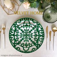 Gambar Set Hampers Piring plate sendok garpu kado natal lebaran idul fitri dari velvethome.id Kota Administrasi Jakarta Barat 2 Tokopedia