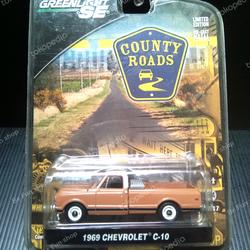 Auto World 1:64 Chevrolet C10 Pickup 1978 – Gulf-NY Toy Fair 2023 – CP8055