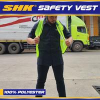 Gambar SHK Rompi Proyek Jaring Safety Vest Hijau Scot Lite size L dari sherlock tools Kota Administrasi Jakarta Timur 3 Tokopedia