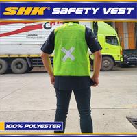 Gambar SHK Rompi Proyek Jaring Safety Vest Hijau Scot Lite size L dari sherlock tools Kota Administrasi Jakarta Timur 5 Tokopedia