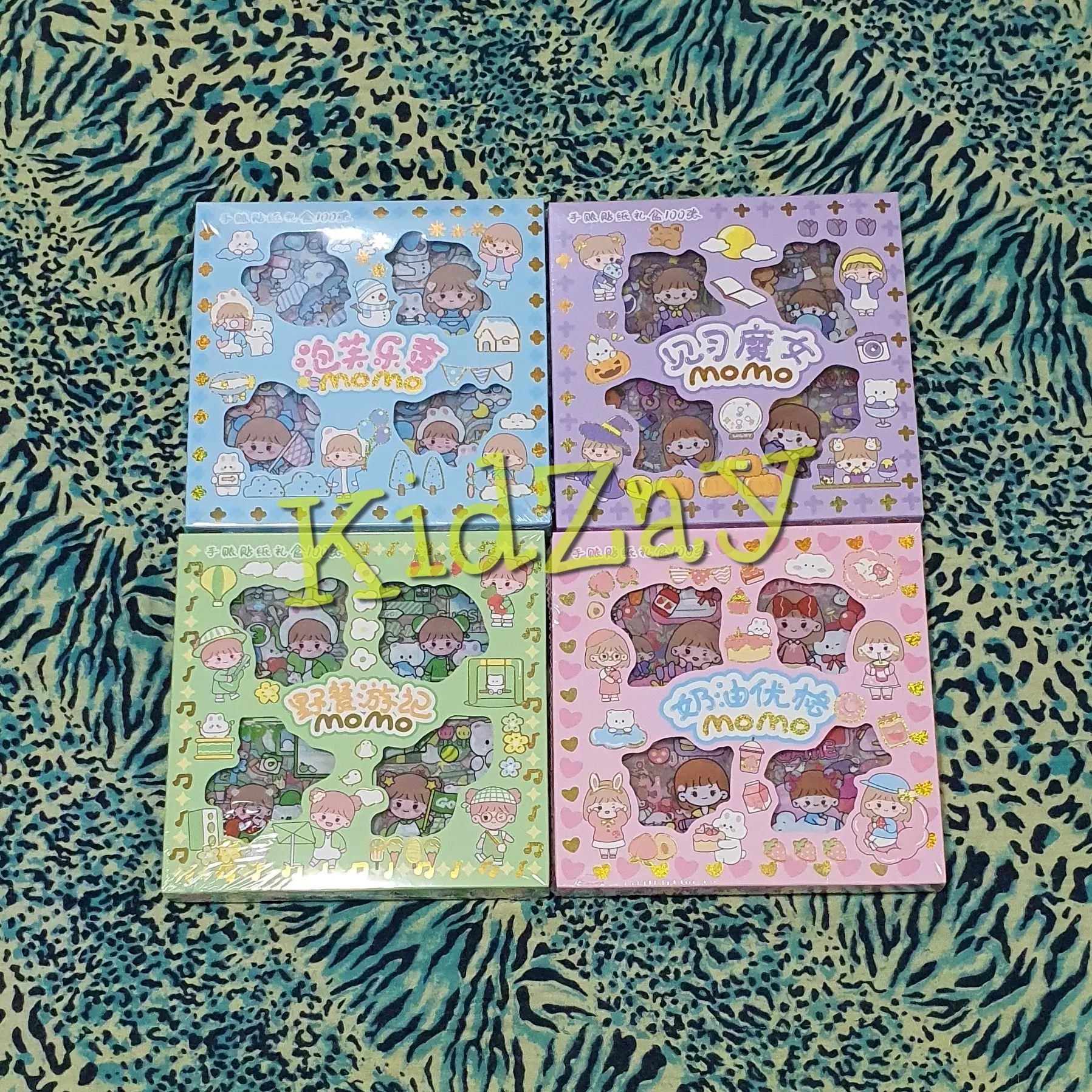KZ Stiker Momo Waterproof Bermotif Kartun Lucu 1 box 100 Lembar