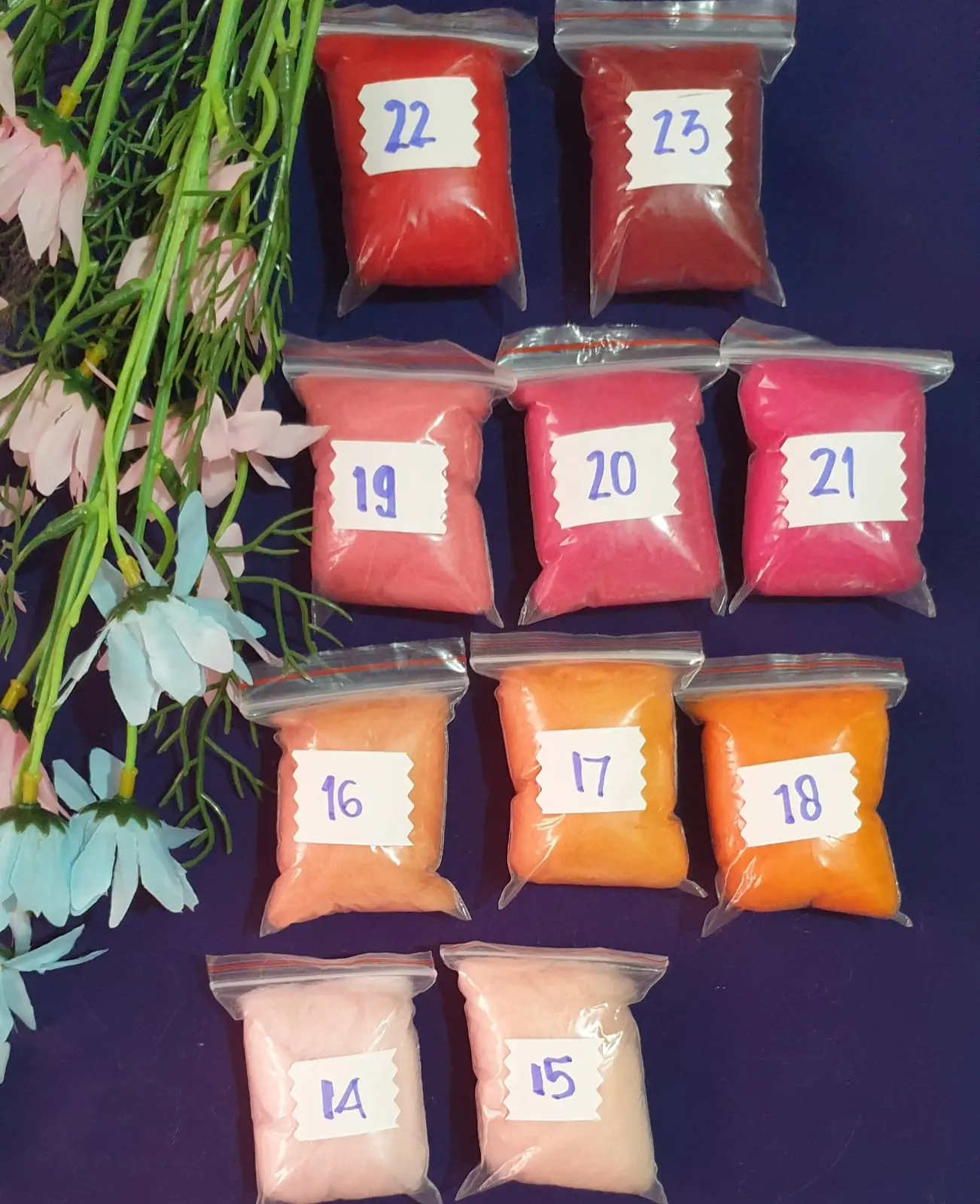 Woll Fibre for DIY Needle Felting - Serat Woll Gadasi Merah (5g)