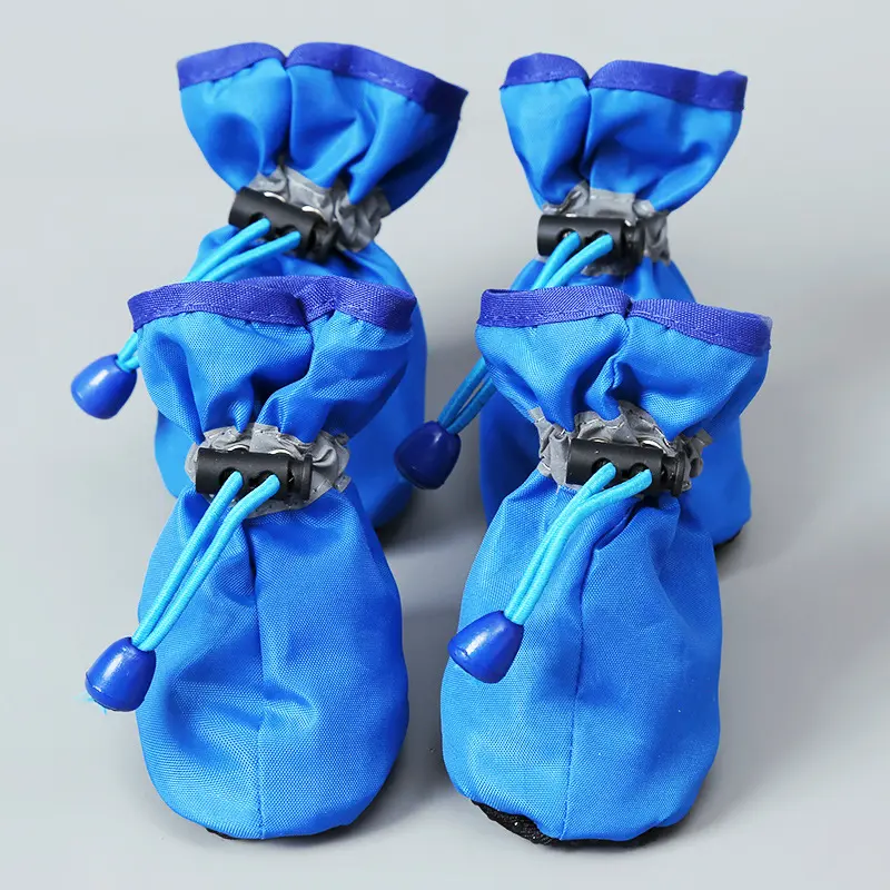 Sepatu boots anjing kucing cat dog tebal anti slip musim dingin shoes 3