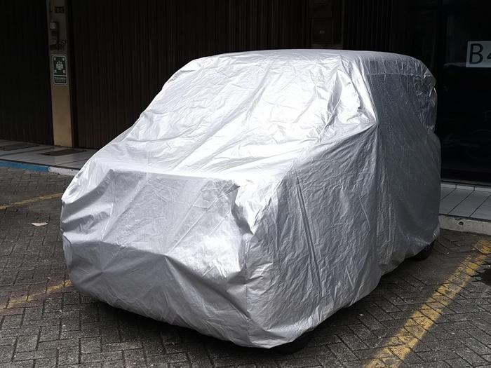 Gambar DAYTONA Bungkus Body Cover Selimut Mobil Wuling Air EV Karet Full dari Daytona Variasi Mobil Kota Administrasi Jakarta Pusat Tokopedia