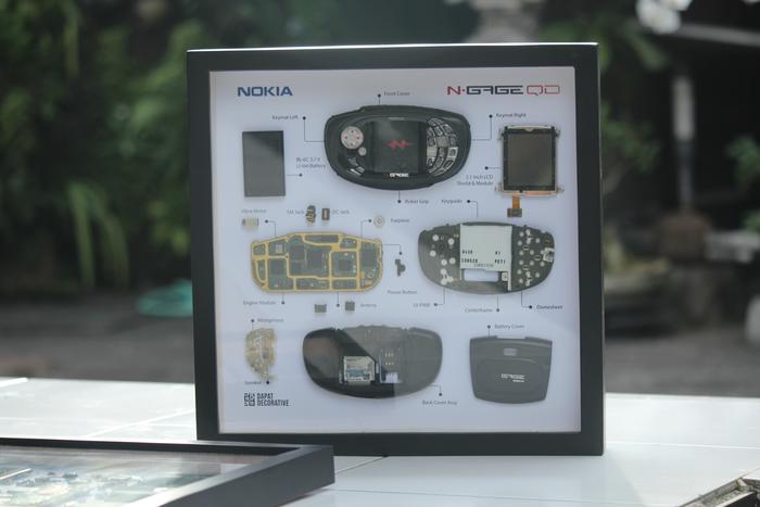 Gambar Frame Nokia N-Gage QD Legend Dekorasi Dinding Wall Art Gaming Setup dari Dapat Decorative Kab. Tabanan Tokopedia
