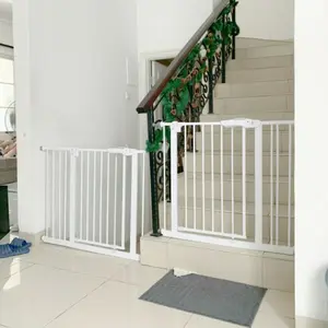 Baby Safe XY009H Pagar Pengaman Bayi & Hewan Peliharaan Extra Tall 100cm Wide 80-90cm Easy-Close Double-Lock Pressure Fit Safety Gate