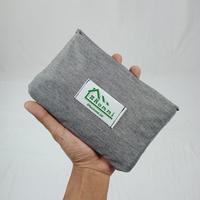 Gambar Sajadah Traveling Dompet Waterproof Model Lipat Saku 60x100Cm - Grey dari Hommi id Kota Tangerang Selatan 5 Tokopedia
